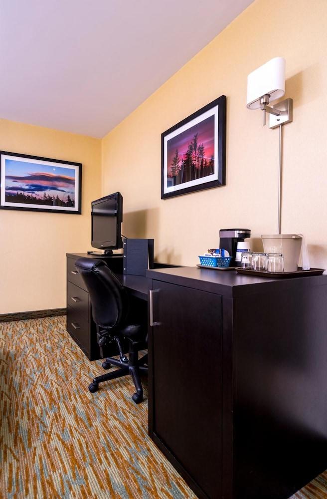Sinbads Hotel & Suites Gander Ngoại thất bức ảnh